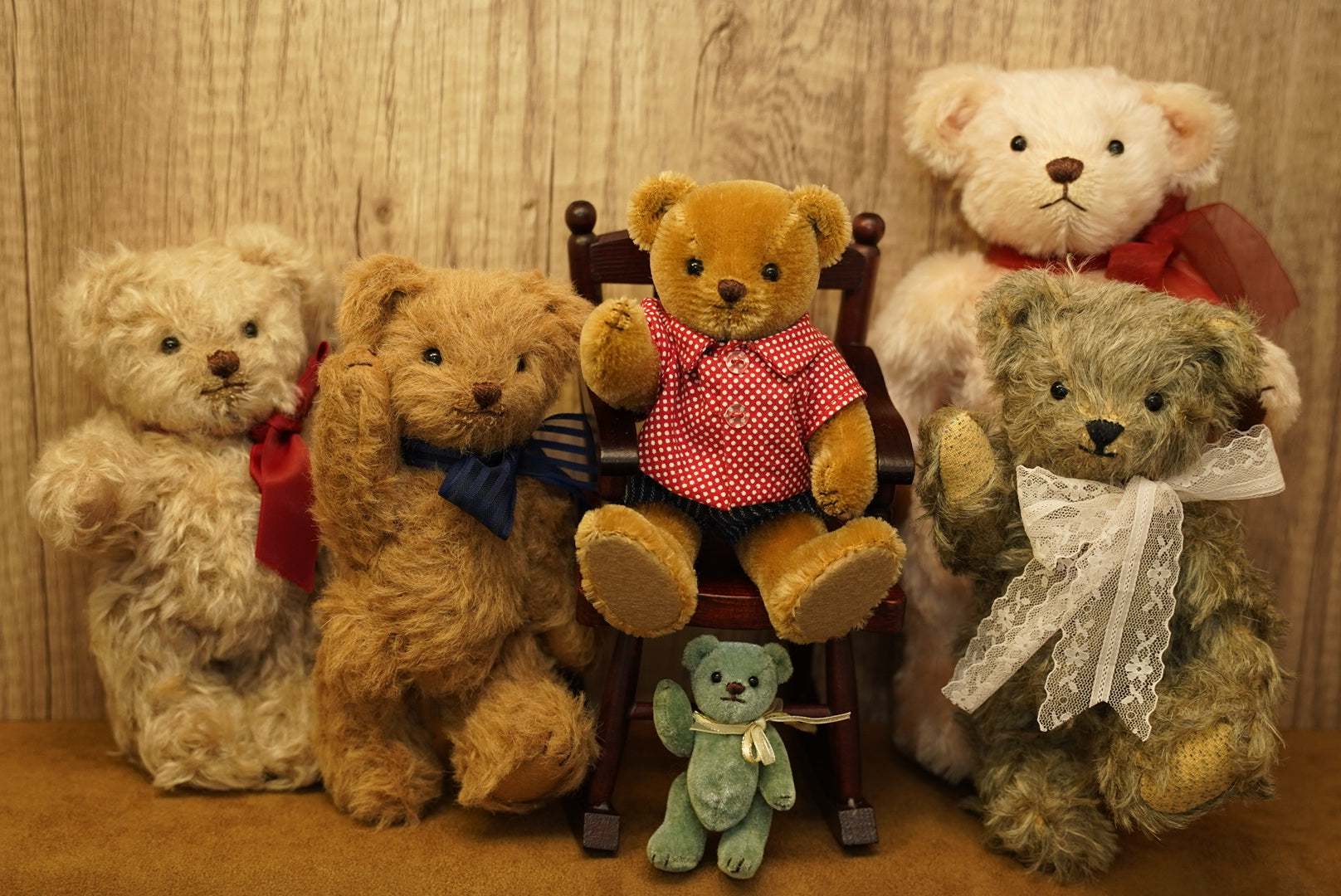 𝐓𝐞𝐝𝐝𝐲 𝐁𝐞𝐚𝐫 𝐀𝐫𝐭𝐢𝐬𝐭𝐬