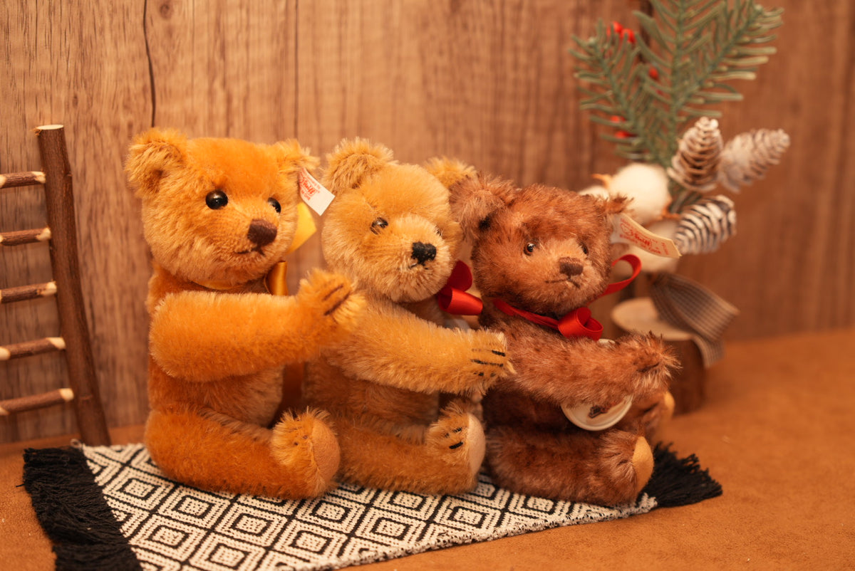 Steiff x M.I. Hummel 1998-2002 🎄