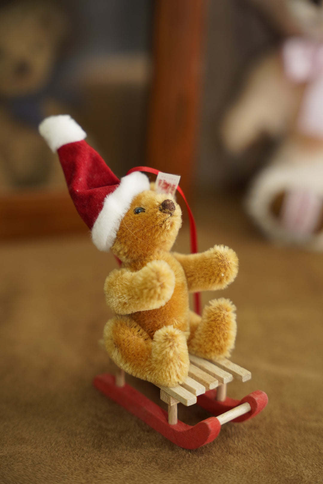 ꜱᴛᴇɪꜰꜰ ᴛᴇᴅᴅʏ  𝗢𝗻 𝗔 𝗦𝗹𝗲𝗶𝗴𝗵 𝗢𝗿𝗻𝗮𝗺𝗲𝗻𝘁