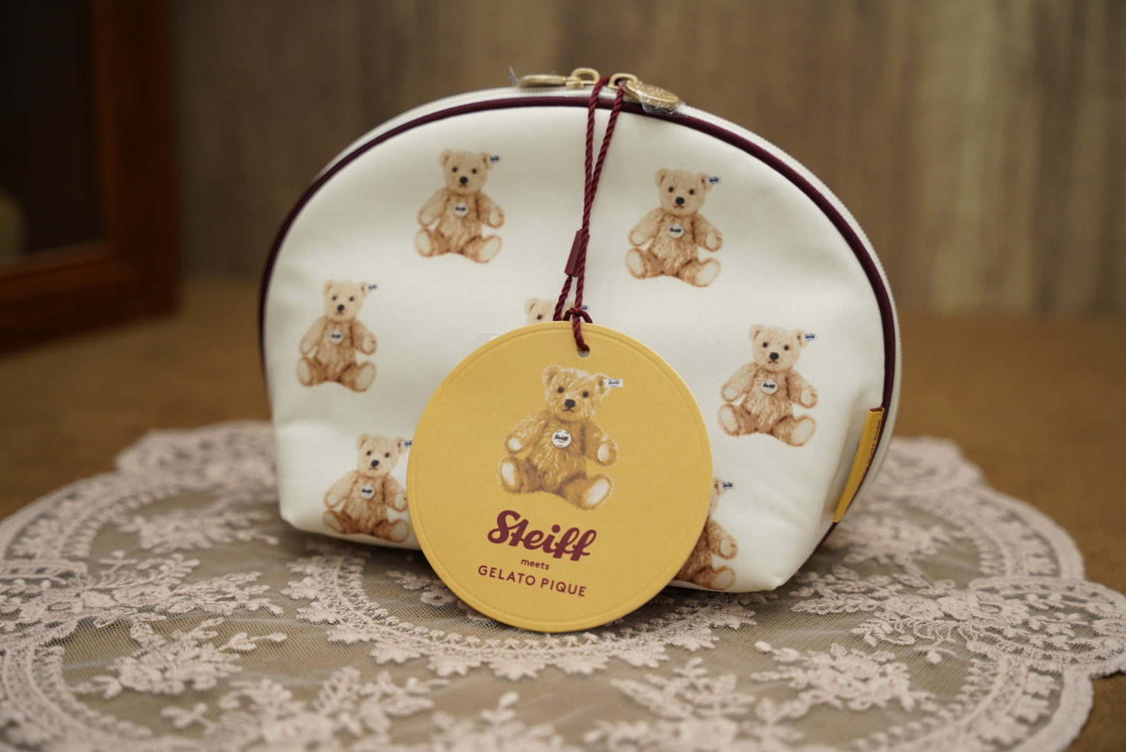 𝐒𝐭𝐞𝐢𝐟𝐟 𝖝  𝐆𝐞𝐥𝐚𝐭𝐨 𝐏𝐢𝐪𝐮𝐞 𝐩𝐨𝐮𝐜𝐡 👛