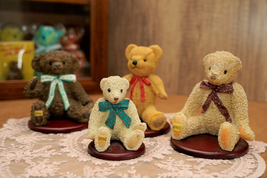 Merrythought 泰迪熊樹脂擺設🧸