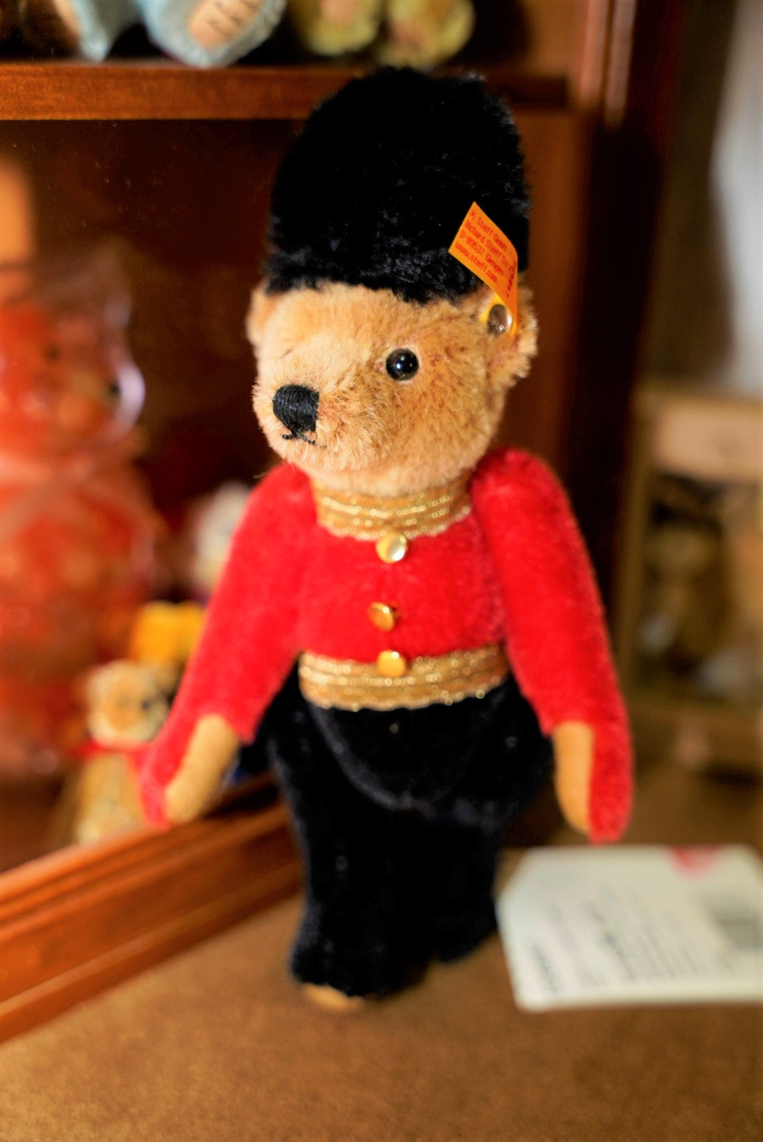 𝓢𝓽𝓮𝓲𝓯𝓯  𝕿𝖔𝖜𝖊𝖗 𝖔𝖋 𝕷𝖔𝖓𝖉𝖔𝖓 𝕭𝖊𝖊𝖋𝖊𝖆𝖙𝖊𝖗𝖘🐻