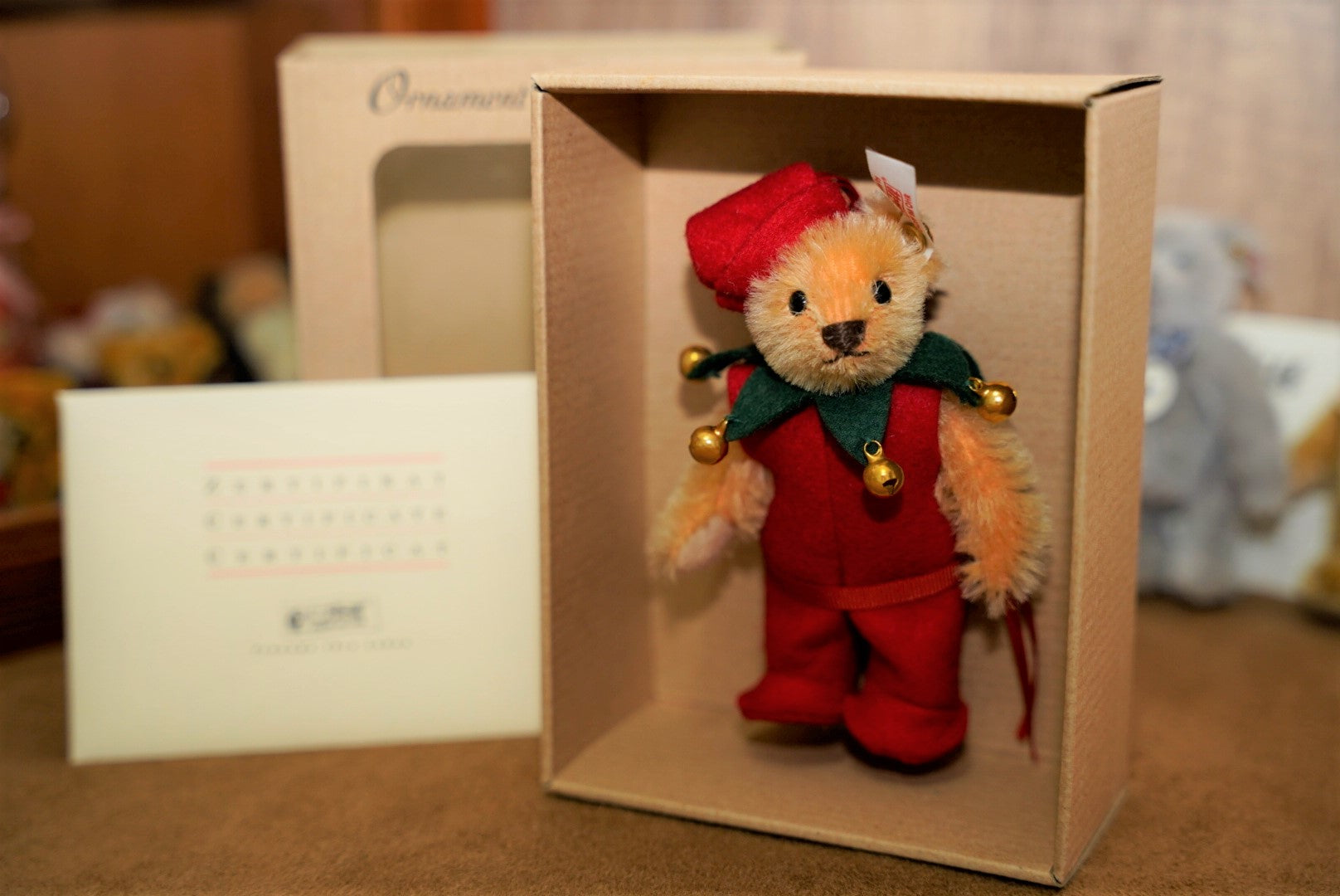 𝐒𝐓𝐄𝐈𝐅𝐅 𝐎𝐫𝐧𝐚𝐦𝐞𝐧𝐭 𝐒𝐚𝐧𝐭𝐚 𝟐𝟎𝟎𝟒🧸🎄