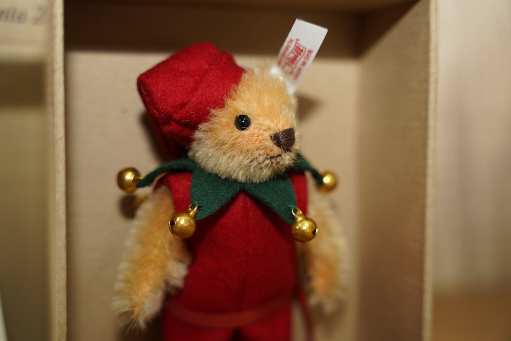 𝐒𝐓𝐄𝐈𝐅𝐅 𝐎𝐫𝐧𝐚𝐦𝐞𝐧𝐭 𝐒𝐚𝐧𝐭𝐚 𝟐𝟎𝟎𝟒🧸🎄