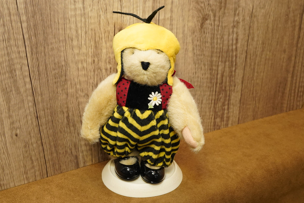 𝐌𝐮𝐟𝐟𝐲 𝐕𝐚𝐧𝐝𝐞𝐫𝐁𝐞𝐚𝐫「𝗔 𝗧𝗮𝘀𝘁𝗲 𝗢' 𝗛𝗼𝗻𝗲𝘆」