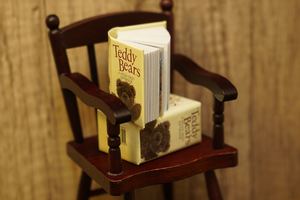 𝐓𝐞𝐝𝐝𝐲 𝐁𝐞𝐚𝐫𝐬: 𝐀 𝐇𝐞𝐥𝐞𝐧 𝐄𝐱𝐥𝐞𝐲 𝐆𝐢𝐟𝐭𝐛𝐨𝐨𝐤  📔✨