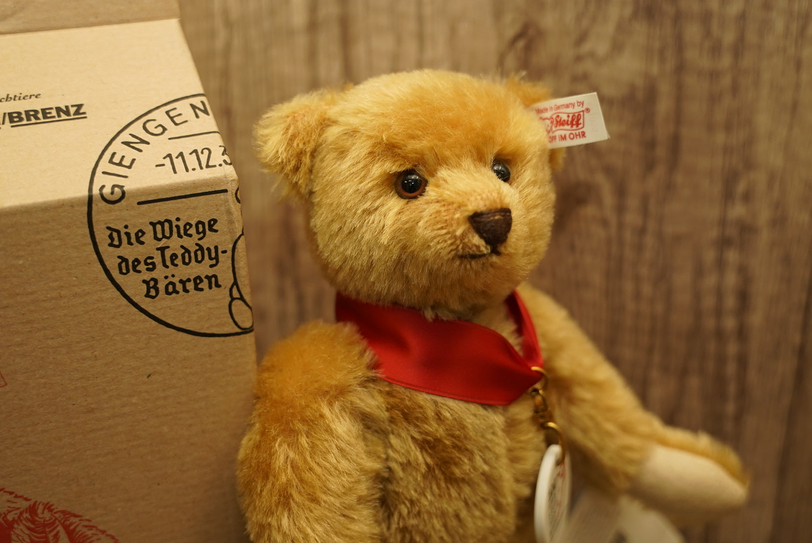 𝗦𝘁𝗲𝗶𝗳𝗳 𝟭𝟬𝟬 𝗬𝗲𝗮𝗿 𝗔𝗻𝗻𝗶𝘃𝗲𝗿𝘀𝗮𝗿𝘆 𝗕𝗲𝗮𝗿🎖️