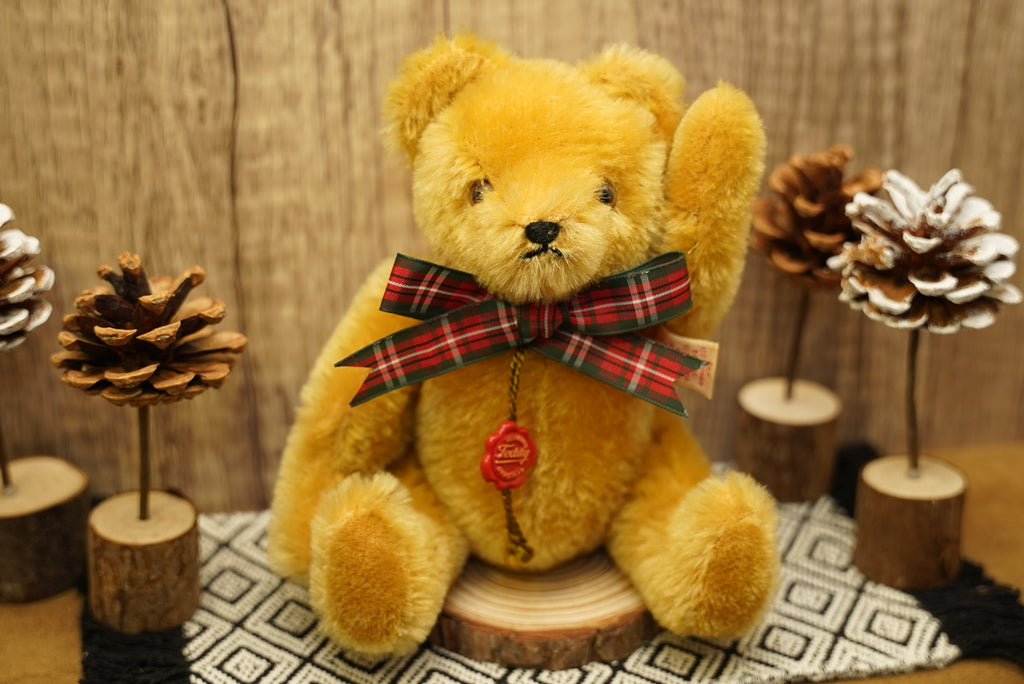 𝐇𝐞𝐫𝐦𝐚𝐧𝐧 𝐂𝐥𝐚𝐬𝐬𝐢𝐜 𝐓𝐞𝐝𝐝𝐲