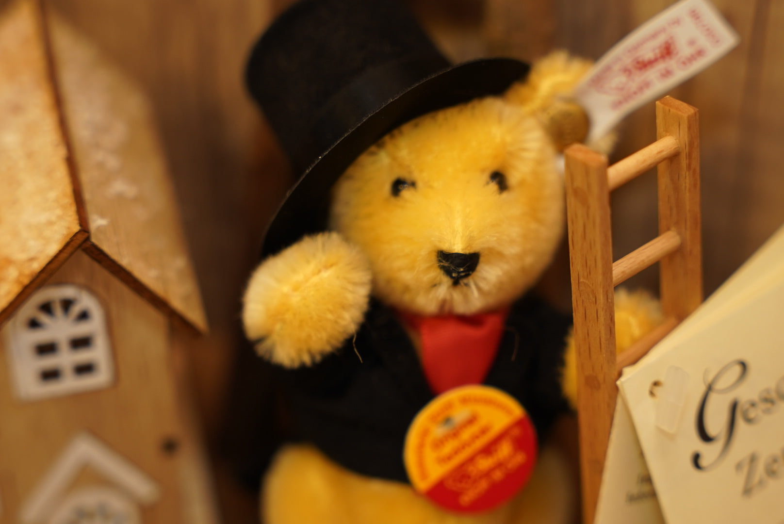 𝐒𝐭𝐞𝐢𝐟𝐟 𝐂𝐡𝐢𝐦𝐧𝐞𝐲 𝐒𝐰𝐞𝐞𝐩 𝐓𝐞𝐝𝐝𝐲 𝐁𝐞𝐚𝐫🎩🐻🧹