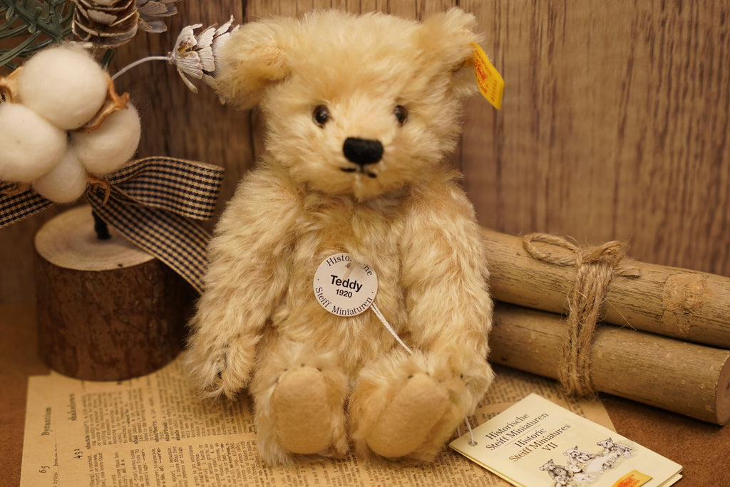 𝐒𝐭𝐞𝐢𝐟𝐟 𝐇𝐢𝐬𝐭𝐨𝐫𝐢𝐜 𝐌𝐢𝐧𝐢𝐚𝐭𝐮𝐫𝐞𝐬 - 𝟏𝟗𝟐𝟎 𝐓𝐞𝐝𝐝𝐲 𝐁𝐞𝐚𝐫